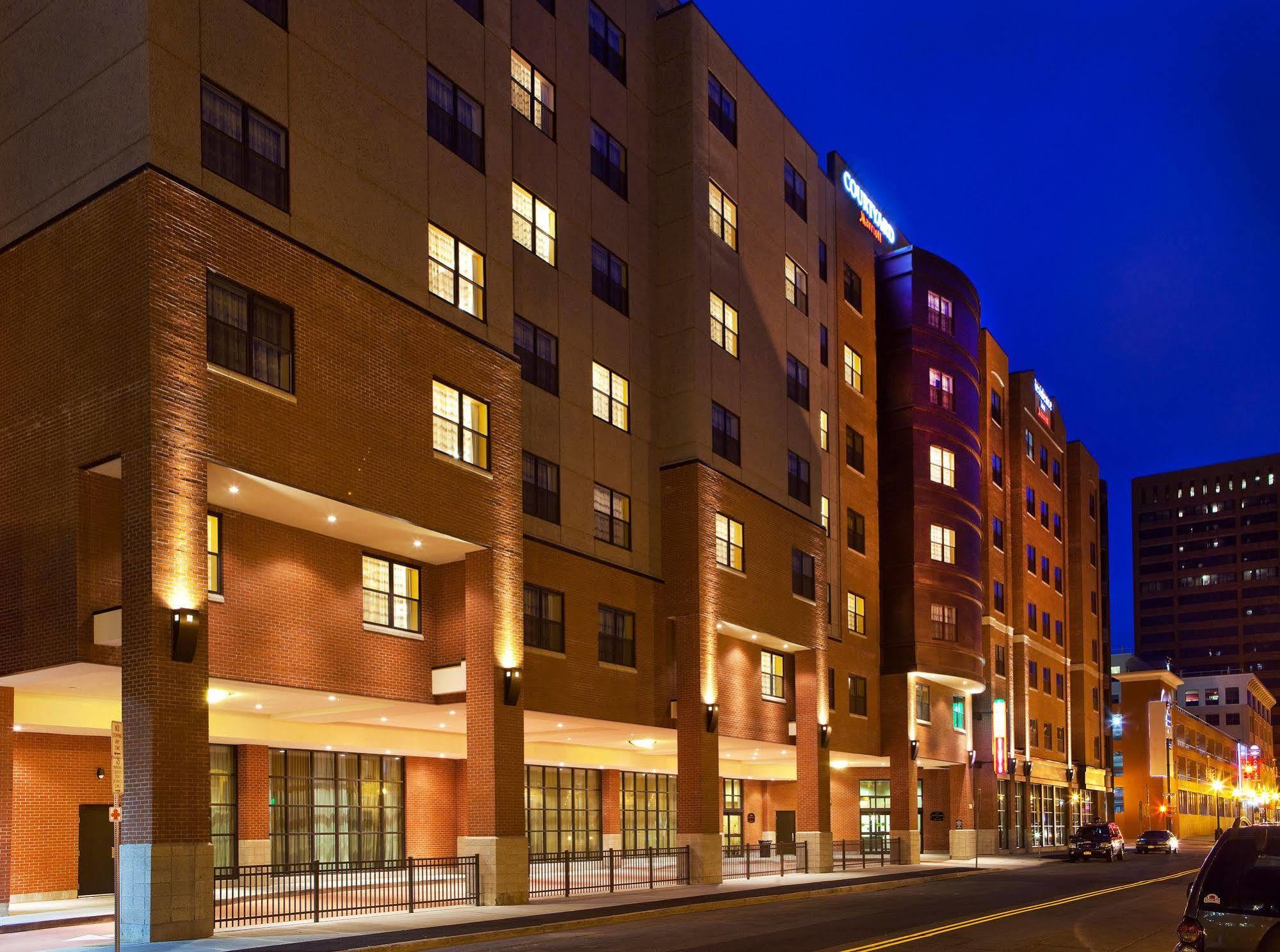 Residence Inn By Marriott Syracuse Downtown At Armory Square Dış mekan fotoğraf